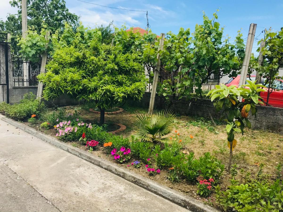 Villa Ajla Durrës Exterior foto